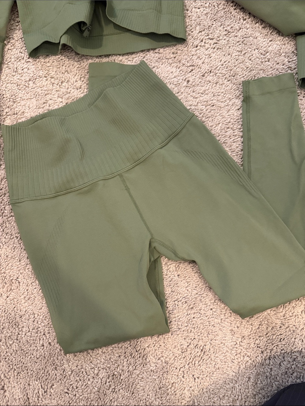 JoyLab Olive Green 3-Piece Activewear Set - Jacket, Sports Bra & Leggings - Picture 3 of 5